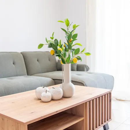 Telmar Sunrise View 100m From The Sea *