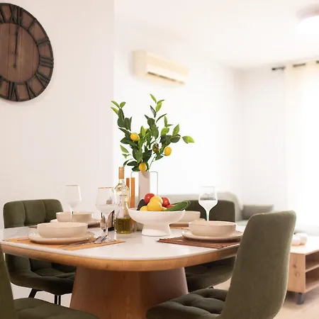 Telmar Sunrise View 100m From The Sea شقة لارنكا