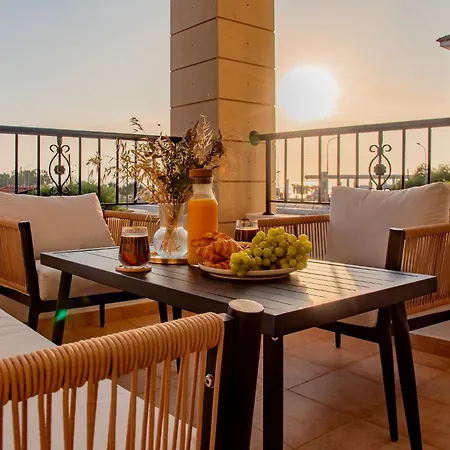 Telmar Sunrise View 100m From The Sea Apartment *