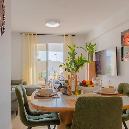 Apartment Telmar Sunrise View 100m From The Sea Larnaca