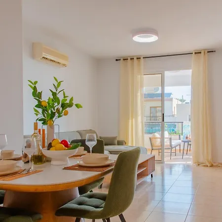 Telmar Sunrise View 100m From The Sea * Larnaka