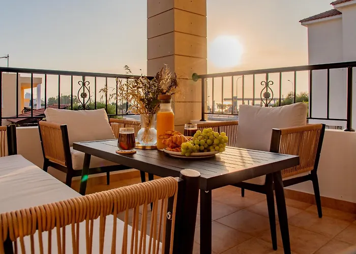 Telmar Sunrise View 100m From The Sea Апартаменты *