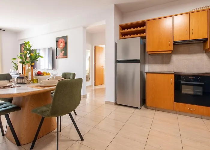 Telmar Sunrise View 100m From The Sea *