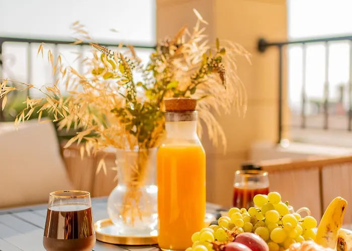 Telmar Sunrise View 100m From The Sea * Larnaca